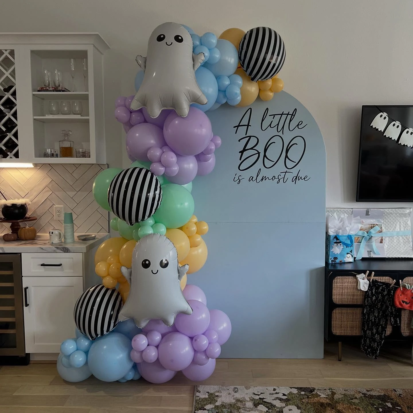 Outdoor pink boo baby shower backdrop