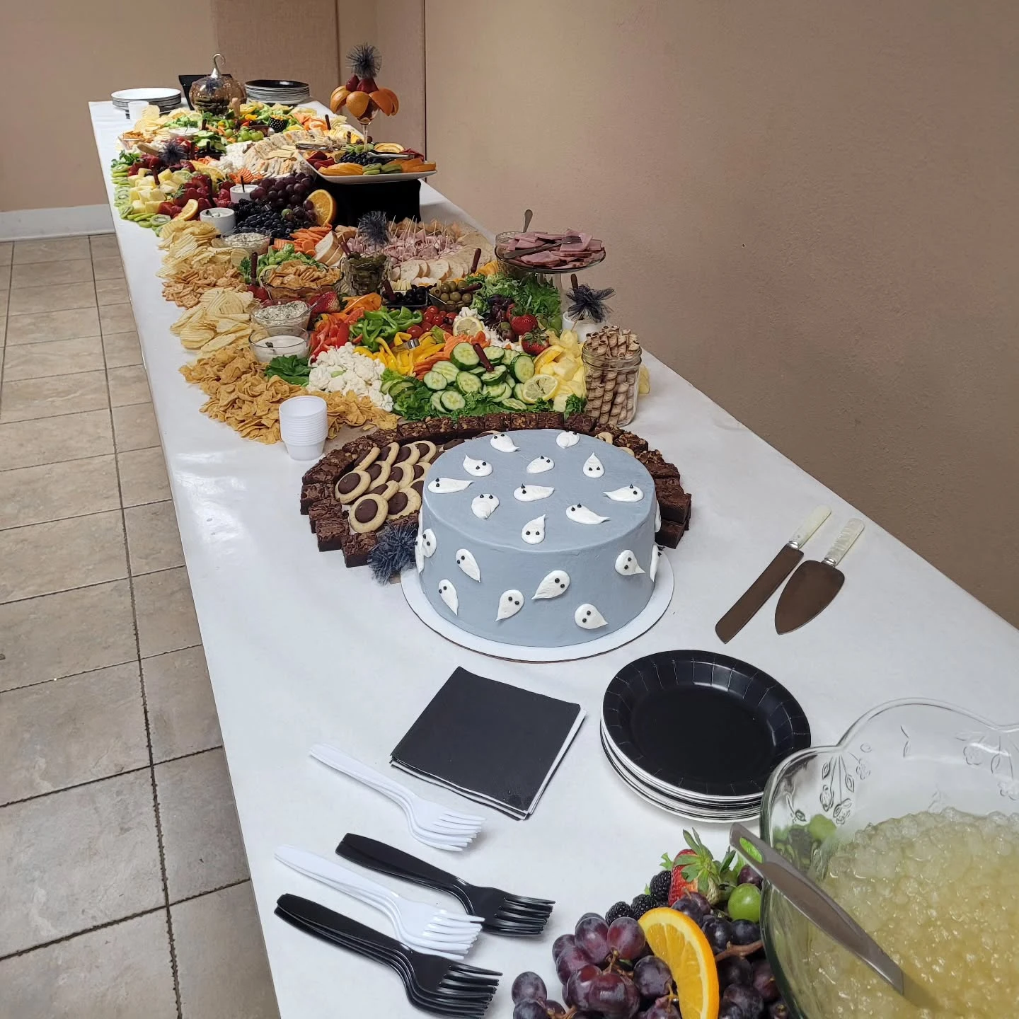 Deluxe Party Grazing Table and Ghost Cake