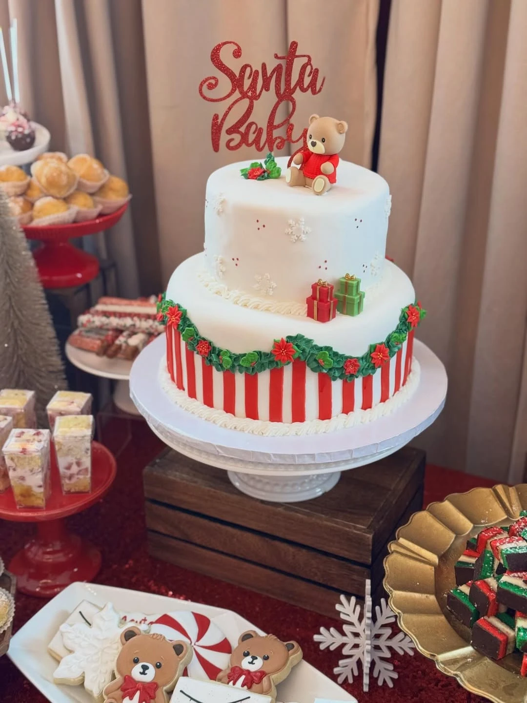 Santa baby teddy bear cake