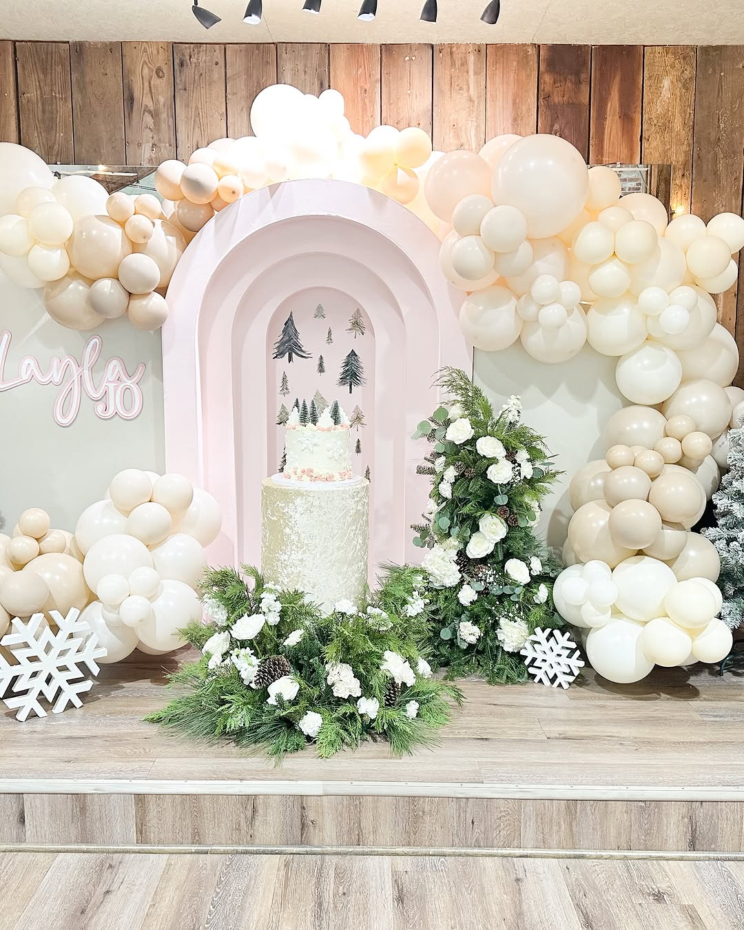Neutral Forest Cake Display