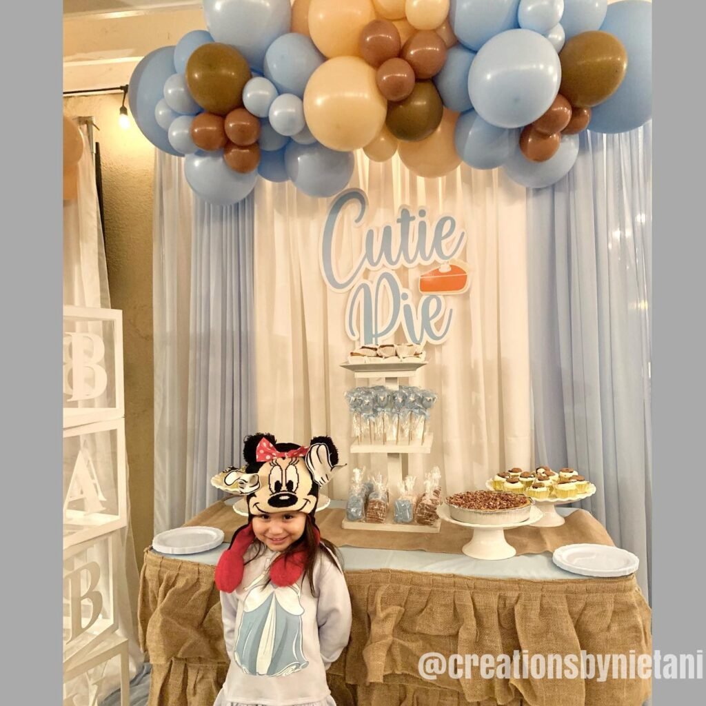 Blue and Tan Cutie Pie Backdrop