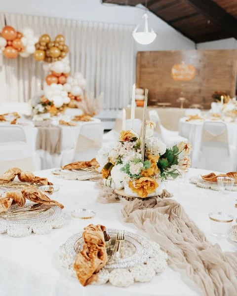 Floral Centerpiece Arrangement