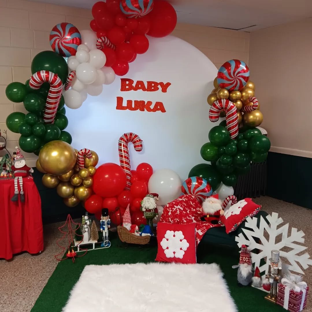 Peppermint Balloon Backdrop and Cozy Lounge