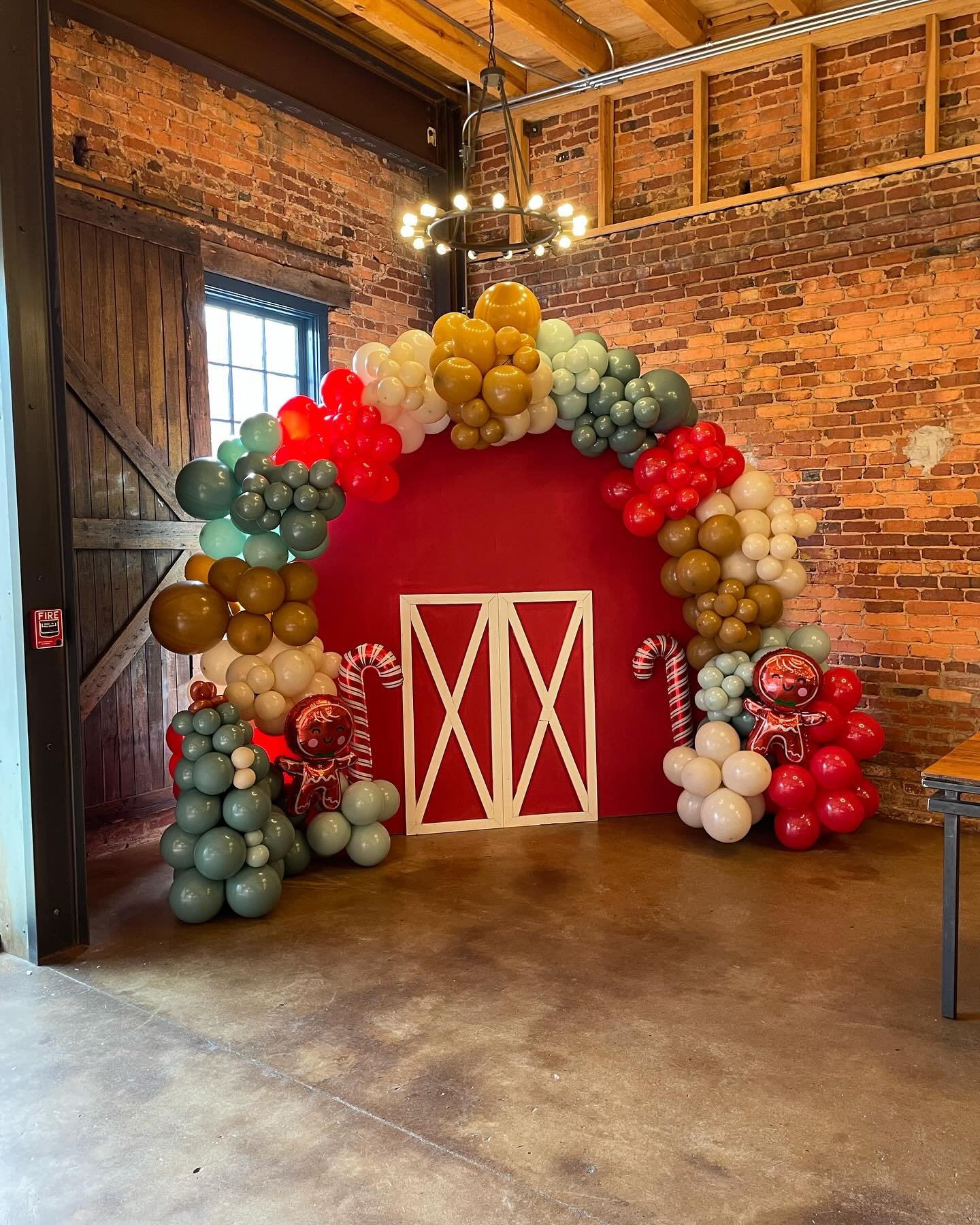 Rustic Barn Gingerbread Arch Display