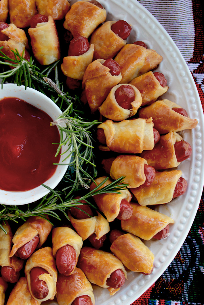 Pigs in a Blanket Wreath