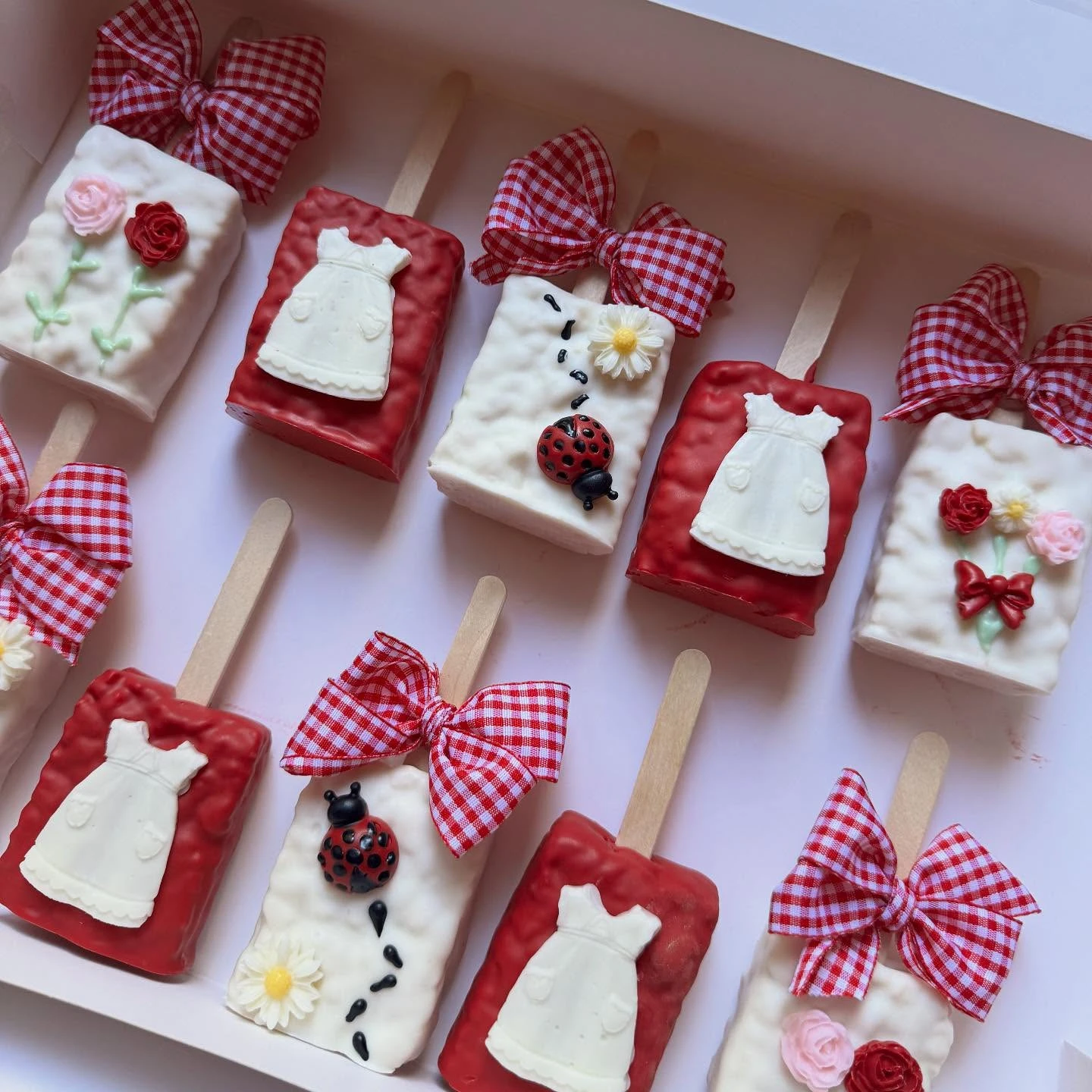 Decorated Rice Krispie Pops