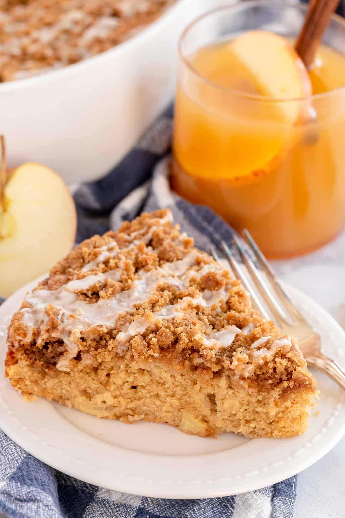 Glazed Apple Cinnamon Coffee Cake